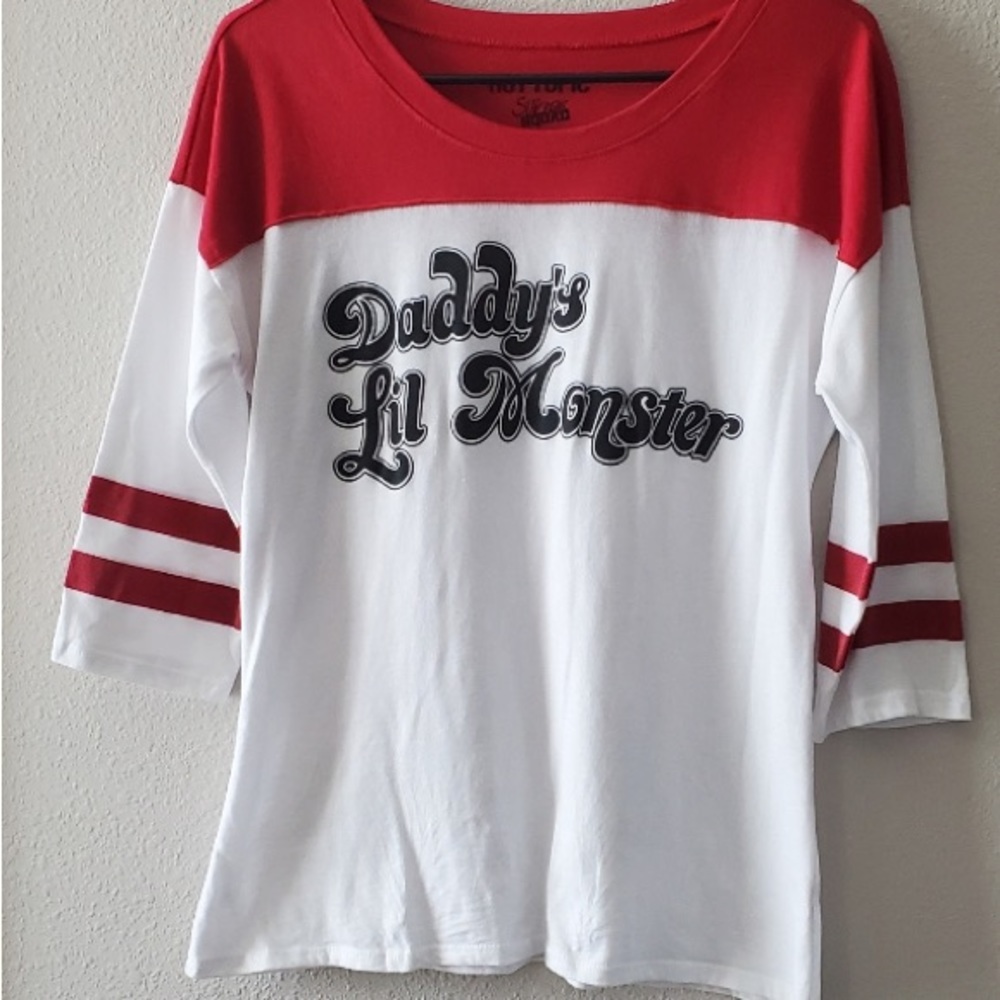 Hot Topic Daddy’s little monster shirt
